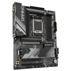 GIGABYTE B650 GAMING X AX V2 / AMD B650 / AM5 / 4x DDR5 / 3x M.2 / USB-C / HDMI / DP / WiFi / ATX