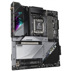 GIGABYTE X670E AORUS MASTER / AMD X670 / AM5 / 4x DDR5 DIMM / 4x M.2 / HDMI / DP / 2x USB-C / WiFi / EATX