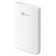 TP-Link EAP235-Wall - 300 + 867 Mbit/s nástěnný Dual Band Wi-Fi AP / Uplink 1x Gigabit RJ45, Downlink 3x Gigabit RJ45