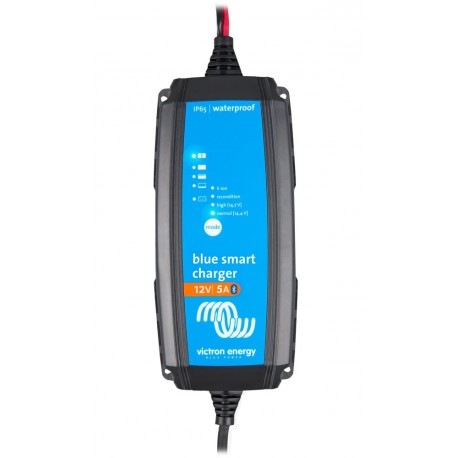 Victron BlueSmart IP65 chytrá nabíječka baterií 12V/5A + DC konektor