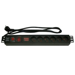 XtendLan 19'' rozvodný panel 6x 230V, ČSN, vypínač, nadproudová ochrana, měření spotřeby (např. při home office), 1,8 m